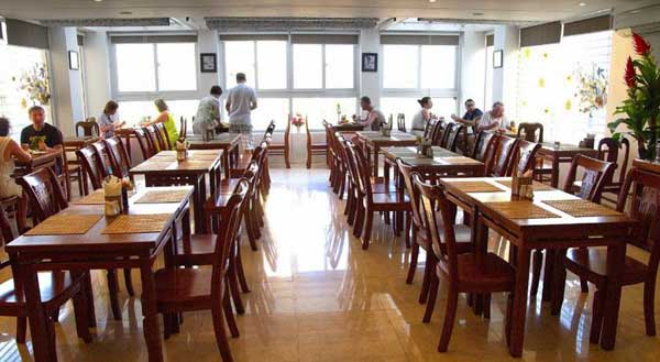 Ресторан в Golden Beach 3 Вьетнам Нячанг фото