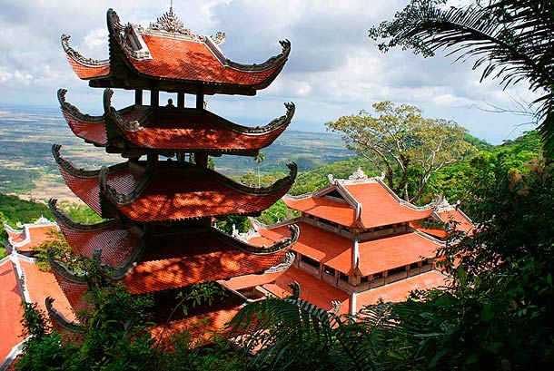 Гора Таку во Вьетнаме