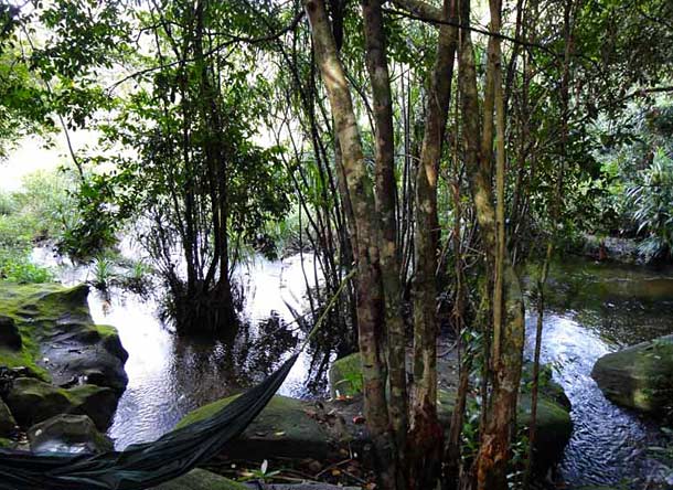 Водопады на острове Фукуокf